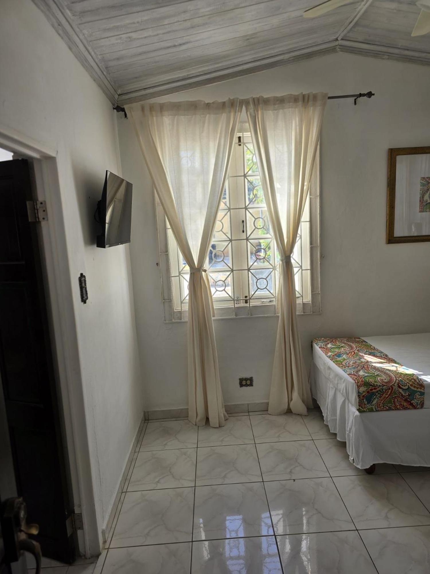 Paradise Palms Jamaica Vacation Rental Montego Bay Dış mekan fotoğraf
