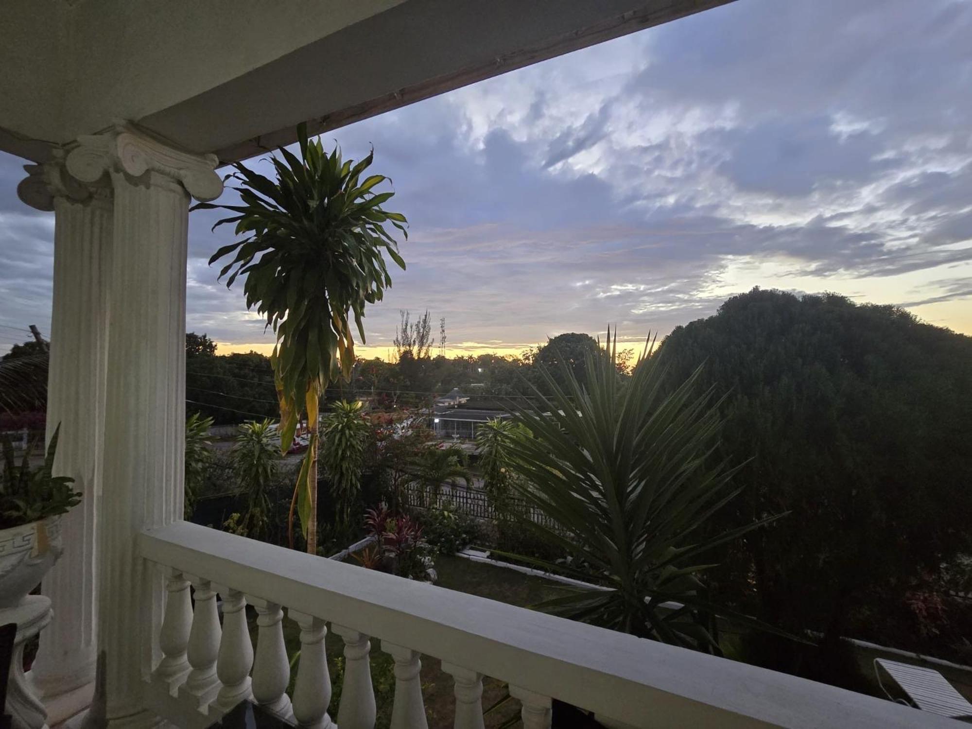Paradise Palms Jamaica Vacation Rental Montego Bay Dış mekan fotoğraf